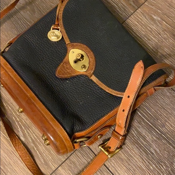 Dooney and Bourke Vintage “Spectator” Bag - Picture 2 of 15
